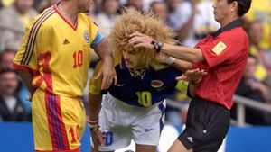 Gică Hagi, replică nemiloasă pentru Boloni: "A spus asta despre mine? Dacă îi dau CV-ul îi ia 4 zile să-l citească! Cred că se plictisește"