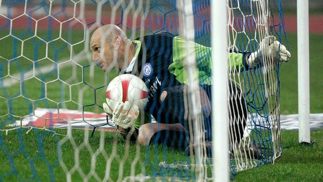 "Arnold", pe 88 în topul celor mai buni portari din ultimii 25 de ani! Vezi top 10!