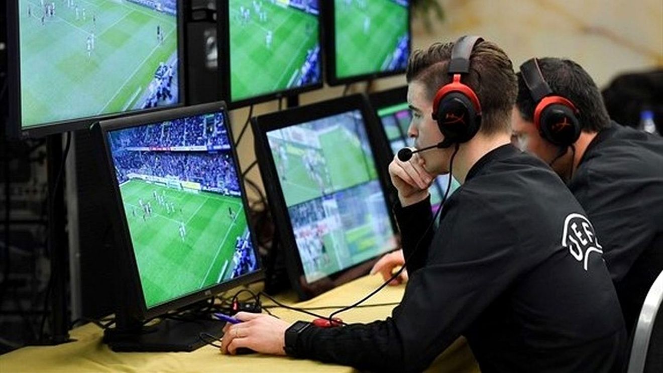 Gata cu greșelile de arbitraj în Liga 1? „Vom avea VAR”. De când se va implementa sistemul + Liga 1 se va vedea și în format 4K
