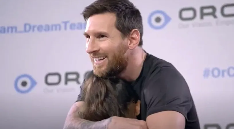 Lionel Messi, gest emoționant pentru un copil nevăzător! Cum l-a ajutat starul argentinian pe micul fotbalist | VIDEO