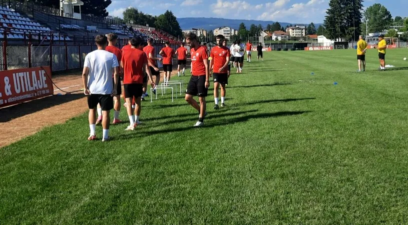 AFC Câmpulung Muscel s-a reunit cu gândul la Liga 2 și are mai mulți fotbaliști în probe. Retrogradata în Liga 3 speră să primească invitația FRF