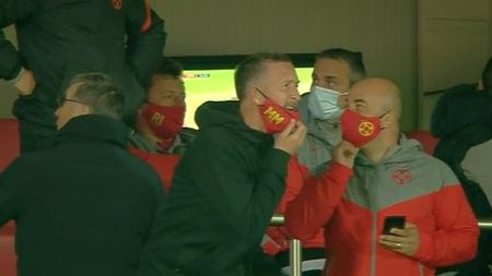 Mihai Stoica a uitat regulamentul! A cerut cartonaș roșu în FCSB - CFR Cluj, dar Alexandru Deaconu l-a pus imediat la curent | VIDEO