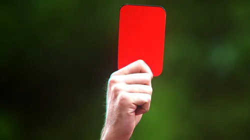 Monstrul cu chip de om! Un arbitru norvegian de fotbal a abuzat 470 de copii și a primit 16 ani de închisoare