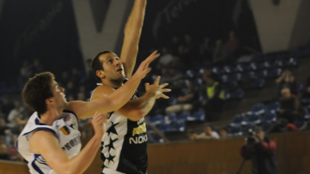 I-au "prostet" pe cehi