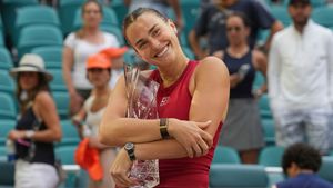 N-a ținut cu Sabalenka. I-a cerut bielorusei să se ridice de la masa din restaurant: „Înțelegi cu cine vorbeşti? Regina din Miami şi jucătoarea numărul 1 a lumii”