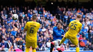 Rangers joacă dur în transferul lui Ianis Hagi: ce preț i-au stabilit scoțienii