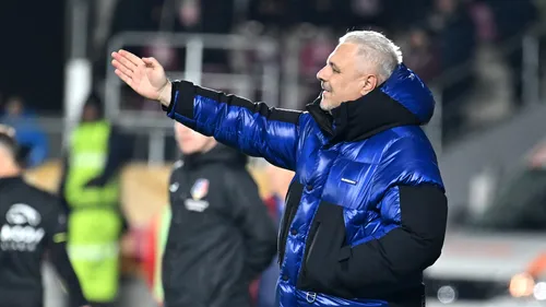 Ce a făcut Marius Șumudică pe teren, imediat după CFR Cluj - Rapid București 1-1. Puțini s-ar fi așteptat la asta la cât de frig a fost în Gruia