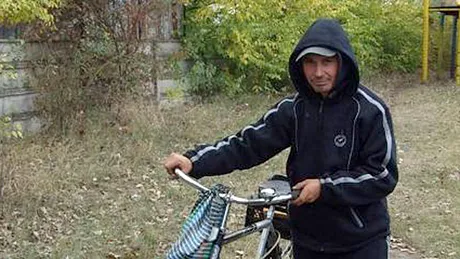 A făcut deplasarea cu bicicleta** la Craiova pentru a-i vedea pe aluminiști
