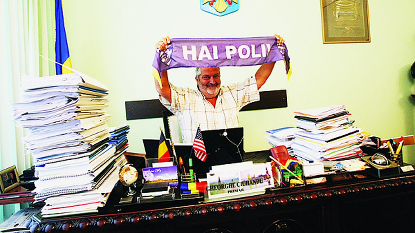 Un "croșeu" în imaginea lui Sandu:** "A dat Timișoara pe Chiajna! Prost schimb!"