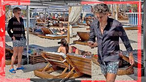 Ianis Hagi profită din plin de ultimele zile de vacanță. Fiul lui Gică Hagi pleacă de la plajă, după ce a intrat în vorbă cu două tinere. Imagini exclusive