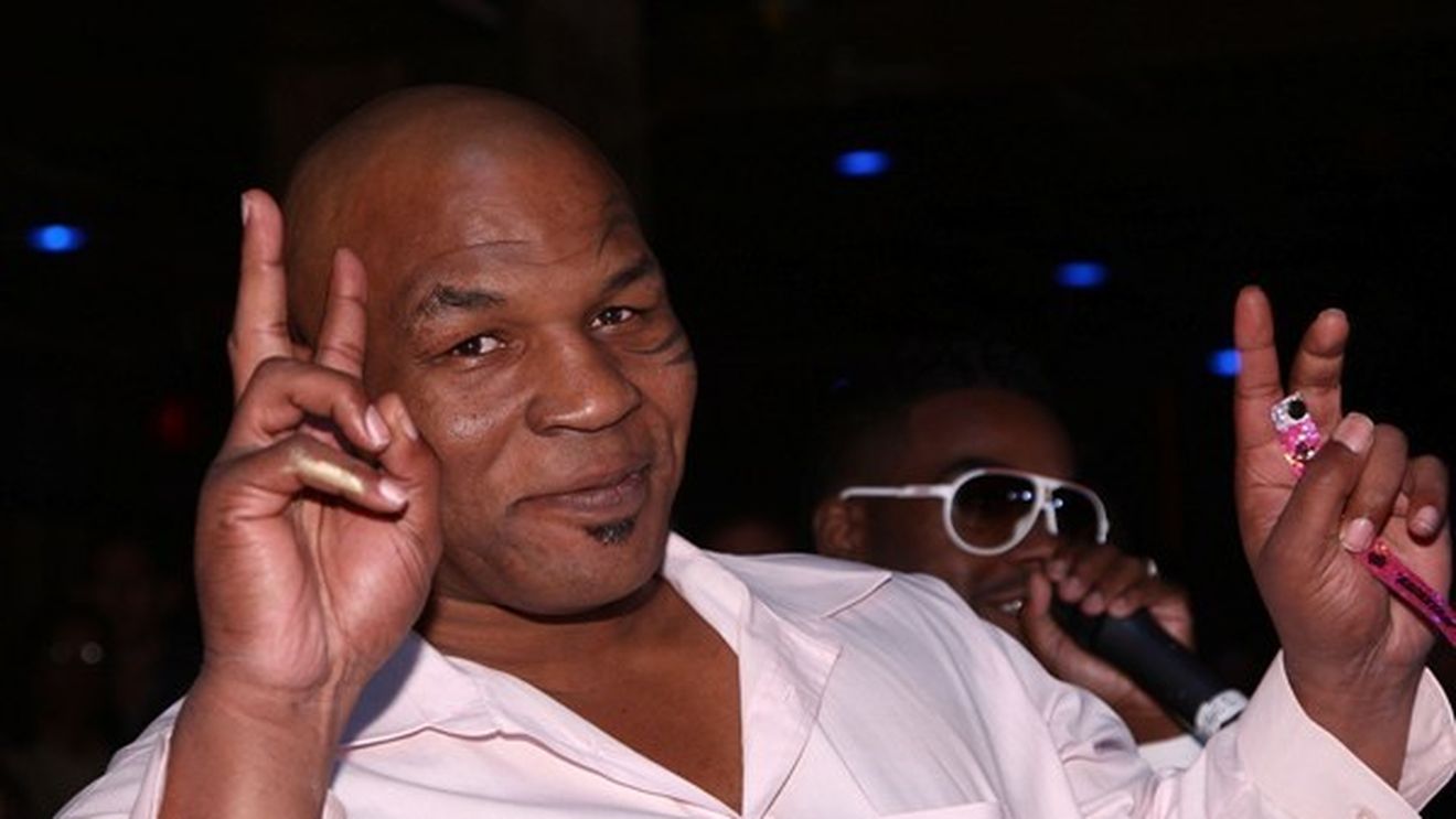 Rețetă brevetată cu pumnii: Chisora și Haye s-au bătut la conferința de presă!** TOPUL încăierărilor din afara ringului: Ali - Frazier, "doar" locul 4