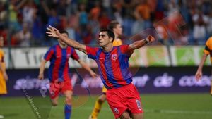 Ienei îi analizează pe steliști! **"Nicoliță și Grzelak mi-au plăcut, Ionescu nu, e prea individualist!"