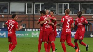 Cum a ajuns vedeta Chindiei să joace pentru FCSB: „Am zis că este o glumă! N-am crezut până nu am văzut contractul!” | EXCLUSIV