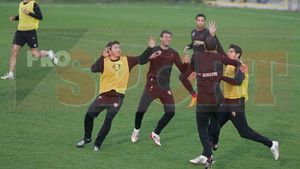 Atmosferă destinsă la antrenamentul lui Dinamo