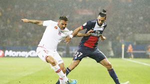 Mutu vrea, Ajaccio are "cheia"! Atacantul e tentat de o colaborare cu Contra, dacă reziliază cu francezii. Detaliile mutării