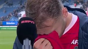 CFR Cluj a scăpat de cel mai periculos jucător de la AZ Alkmaar. A plâns la despărțirea de club imediat după ce a semnat cu Atalanta Bergamo | VIDEO