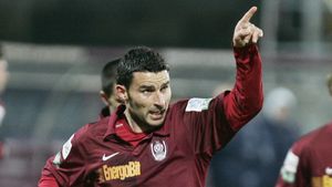 Trica: „Cum să ne bată Rapidul?"