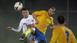 VIDEO - Vezi aici rezumatele primelor partide jucate de Dinamo în 2014, ce nu s-au văzut la TV! Cum gafează Grigore
