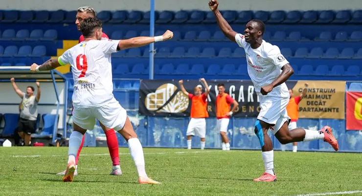 Scenariu de Neftlix! Agentul de jucători provenit din galerie poate umple bugetul clubului prin Quadri Taiwo, golgheterul acestui sezon de Liga 2: ”Așa pleacă pe mai mult de 1,8 milioane euro.” EXCLUSIV