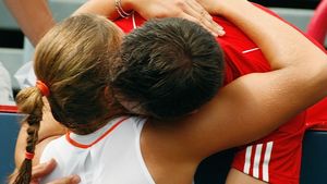 Anunț șocant! Un cunoscut antrenor de tenis, fost jucător în circuitul ATP, condamnat la închisoare după ce a comis abuzuri sexuale în timpul turneelor: a fost prezent și la București