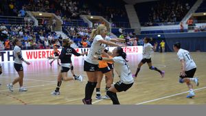 Valentina Ardean, cea mai bună jucătoare a anului la HCM Baia Mare. Alexandra Do Nascimento și-a depus memoriu la FRH pentru a deveni liberă de contract