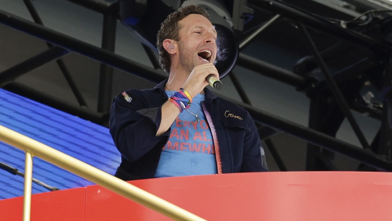 „Papagal! Te duci în public cu amanta? Dar să te ferească Dumnezeu să ai soție ca a lui”. Milionarul român, verdict spumos despre CEO-ul prins cu amanta la concertul Coldplay