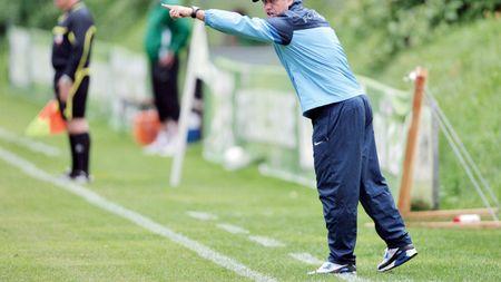 Reghecampf FIERBE! Antrenorul Stelei își cere restanțele:** "Le-am adus două milioane în cont"