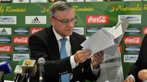 Sandu: "România e din nou anchetată de FIFA, după  afișarea unui banner de susținere a unui partid neonazist"