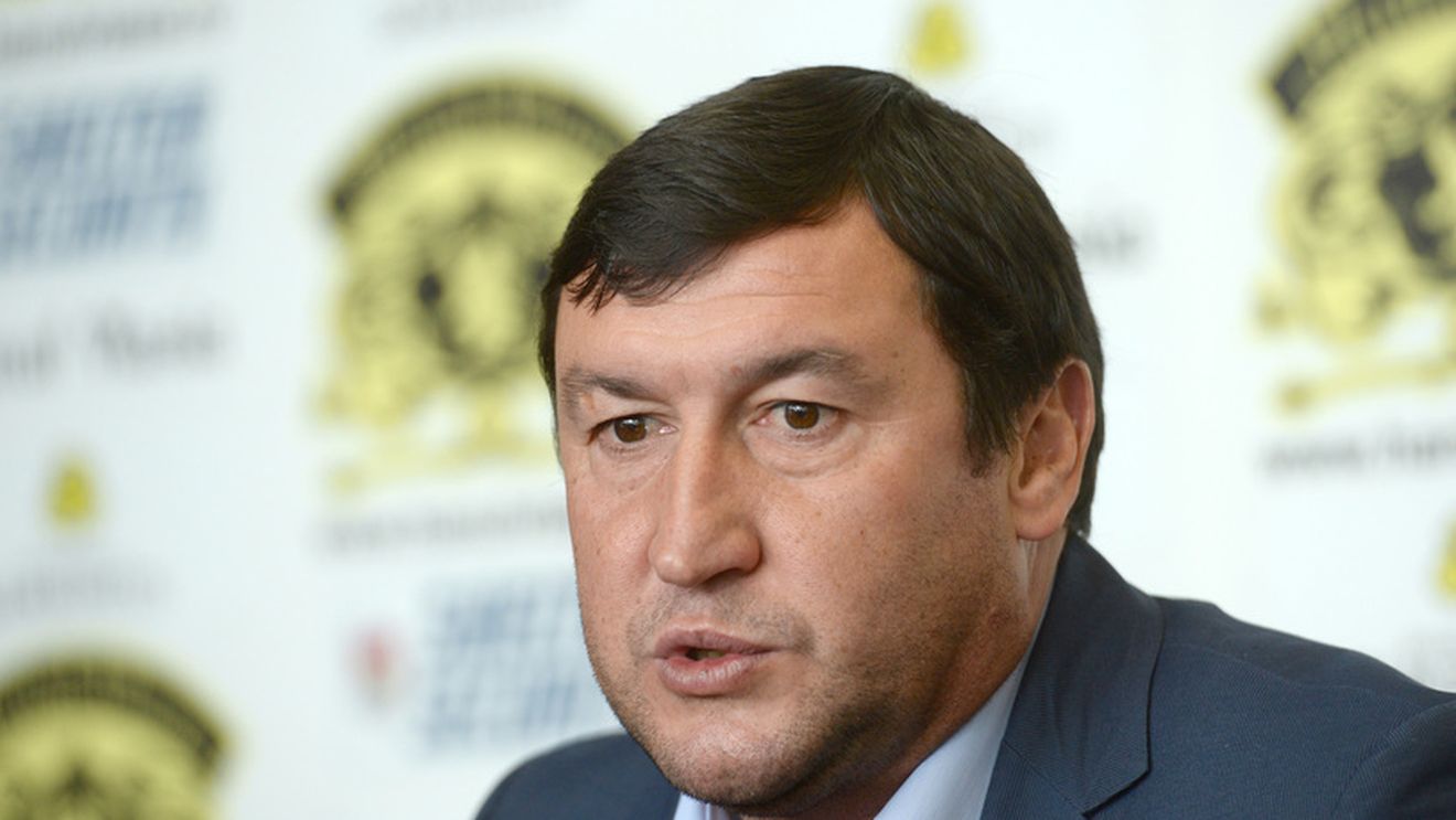 Moldovan: "Avem nevoie de 7-8 jucători, dar deocamdată nu există un buget pentru transferuri"