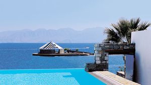 Vacanță de miere în paradisul grecilor