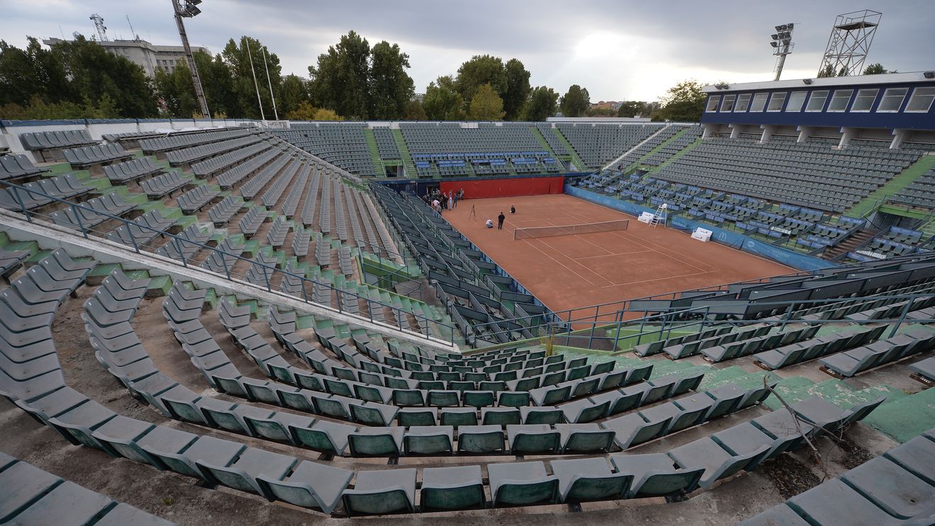 Premierul Mihai Tudose se implică în rezolvarea problemei cu Arenele BNR: "Am zis să le luăm cu bani de la buget!" Planul măreț pe care-l are cu baza sportivă din Cotroceni 