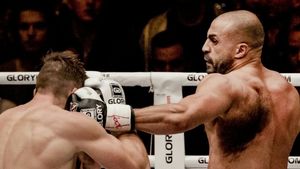 Nu e un tatuaj! Ce este de fapt pata uriașă de pe spatele lui Badr Hari