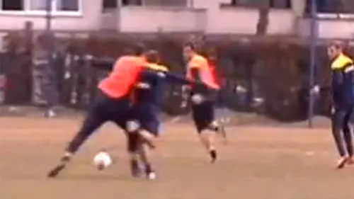 VIDEO** Accidentare GRAVĂ‚ provocată de Ibra la antrenamentul Suediei! Coechipierul său va rata EURO 2012