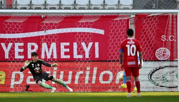 Sepsi OSK era ca și promovată în SuperLiga dacă învingea FC Voluntari. Bogdan Ungureanu a criticat și el penalty-ul dictat în minutul 90+1: ”Sunt foarte frustrat”