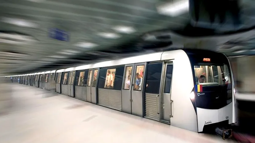 Scene șocante la metroul din Capitală! Un bărbat a fost prins în ușile trenului și târât în tunel