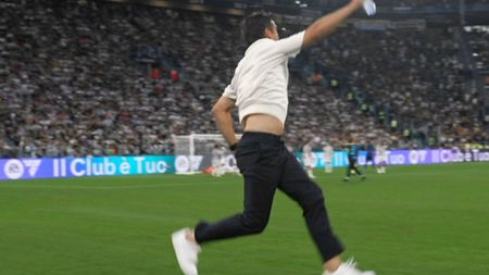 E așteptat să semneze! Cristi Chivu a primit vestea de la șefii lui Inter, după eșecul cu Juventus