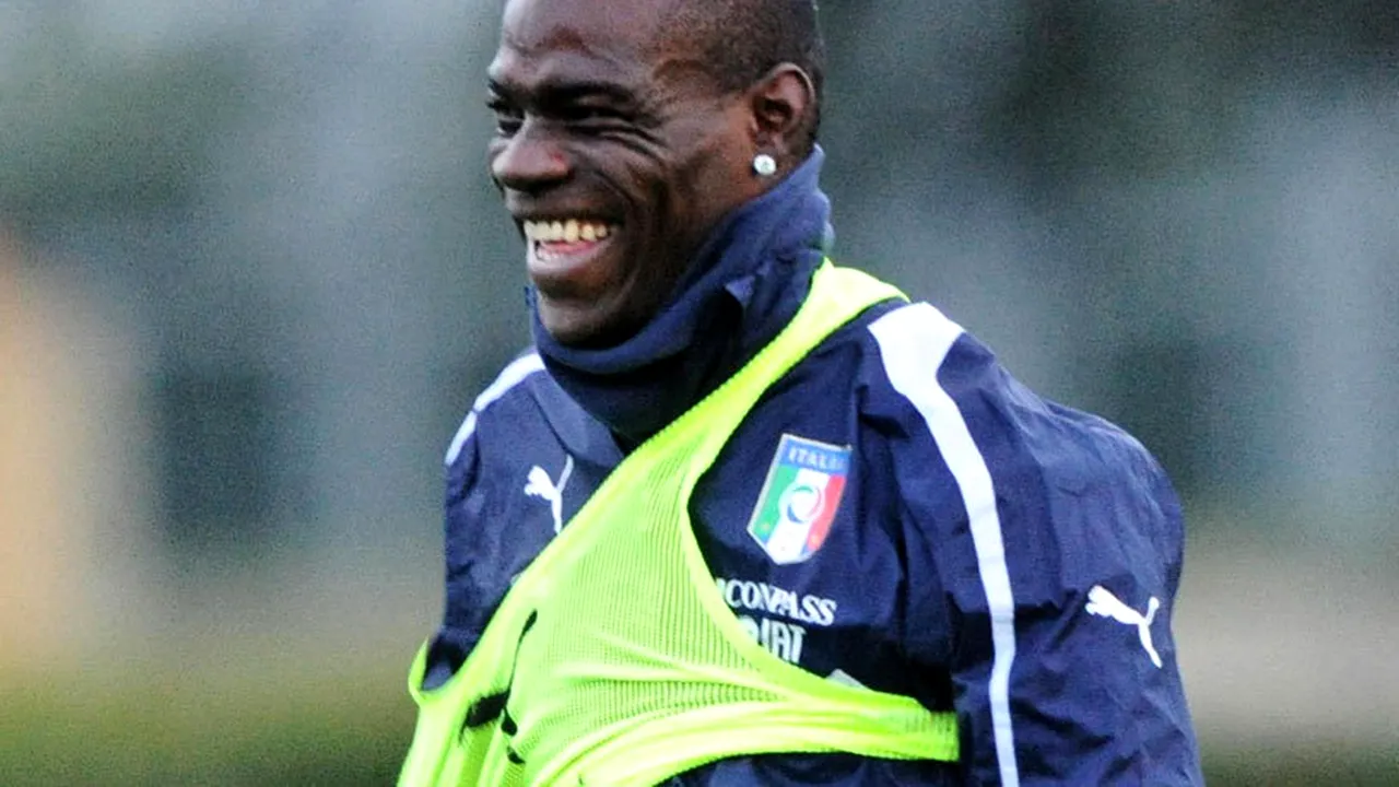 SuperMario și-a reintrat în mână! Gafa la care a râs toată Italia: Balotelli a uitat la ce echipă joacă