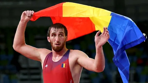 Albert Saritov se bate pentru aur la Europenele de lupte de la Roma. Cătălina Alexe a cucerit bronzul la categoria 72 kg