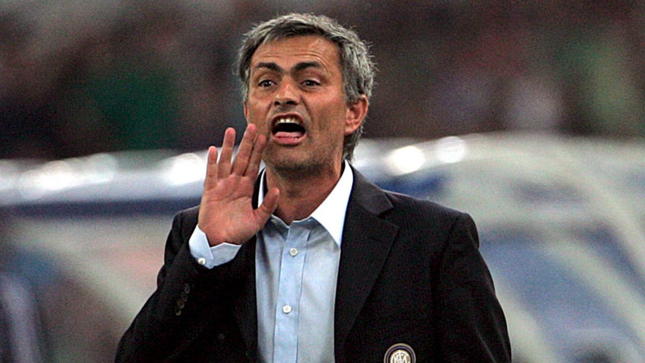 Mourinho, inamicul public nr. 1**: "Dacă nu juca cu Fiorentina, Chivu intra cel puțin o repriză cu Serbia"