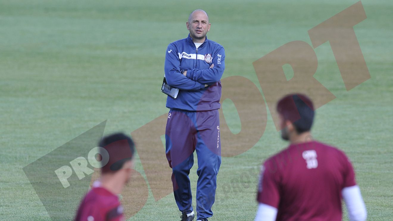 Miriuță are susținerea jucătorilor pentru a continua pe banca lui CFR: "Nu se pune problema să plece"