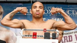 Andre Ward l-a învins pe Dawson și și-a păstrat titlurile WBA și WBC la supermijlocie