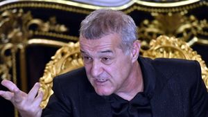 Gigi Becali a anunțat în direct profitul din acest an! Cât a cheltuit pentru FCSB și ce sumă îi rămâne în conturi. „Și pentru asta, de ce e nevoie? Coeficient. Bagă la cap”