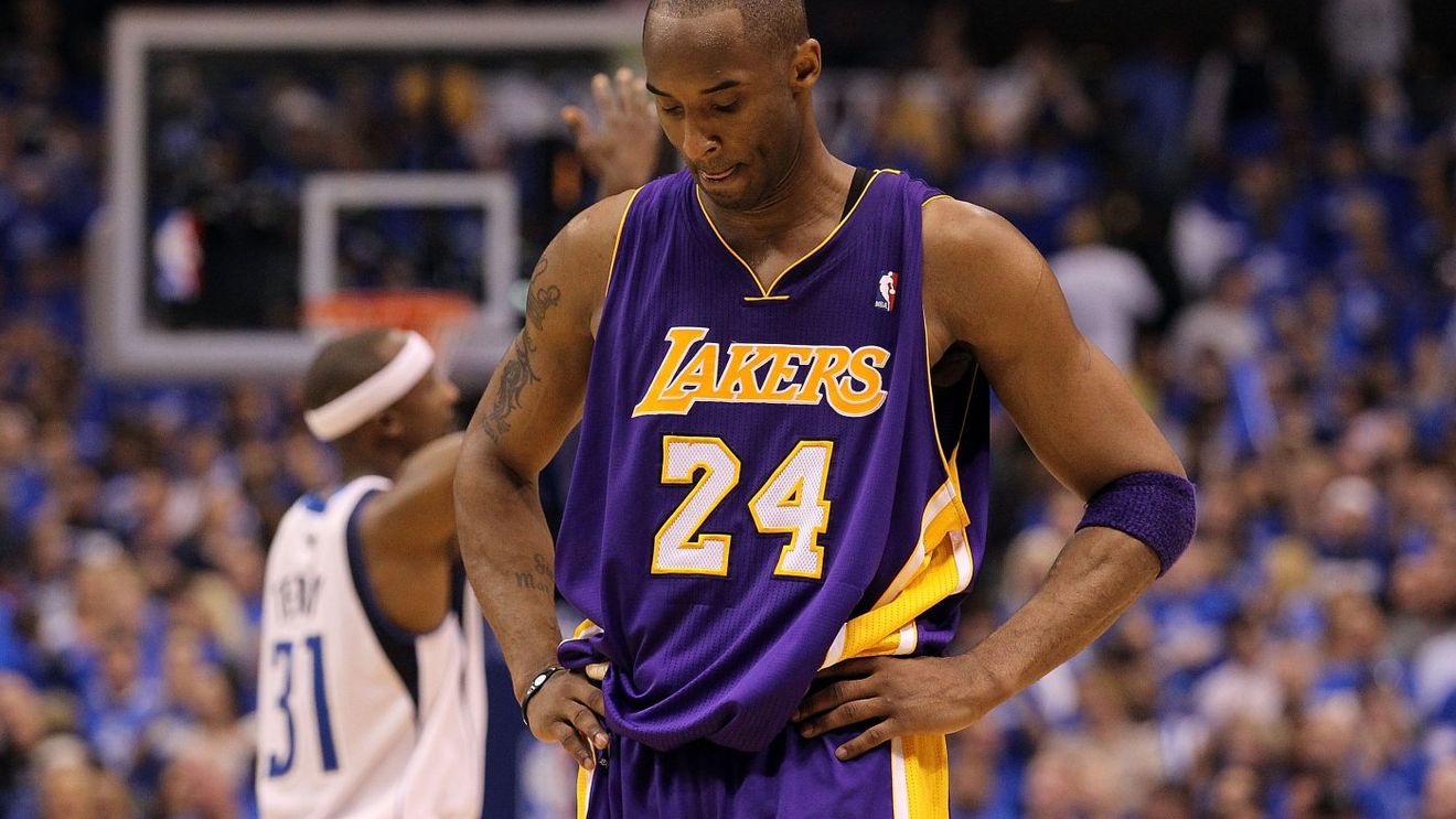 Los Angeles îl plânge pe Kobe Bryant! "Va rămâne pentru totdeauna un erou!" Un desen uriaș a apărut peste noapte pe străzile orașului | VIDEO