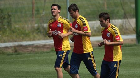 Îi "RADE" Pițurcă pe Mutu și Tamaș?** "E foarte SEVER! Nu tolerează așa ceva"