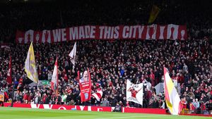 Fanii „cormoranilor” l-au făcut praf pe Istvan Kovacs după ce a întors penalty-ul cu Real Madrid: „Liverpool a fost jefuită!”