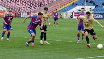 FC Bihor a mai pierdut un meci în play-off și entuziasmul se domolește. ”Secundul” Mădălin Popa, după eșecul cu FC Voluntari: ”Poate am avut vârf de formă în sezonul regular, iar acum traversăm o perioadă mai complicată”