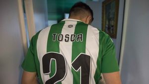 Alin Toșca, "implicat" de Betis într-o afacere de 20 de milioane de euro. Vestea foarte bună primită de fundașul român