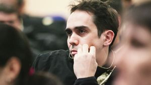 Augustus e "pe făraș"