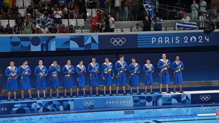 Gest superb pentru naționala României! Un cuplu din Londra a venit special la Paris pentru meciul de gală al tricolorilor, dar a trăit un dezastru care ne-a spulberat visul. Cum s-a încheiat înfruntarea de lângă legendarul Stade de France. SPECIAL
