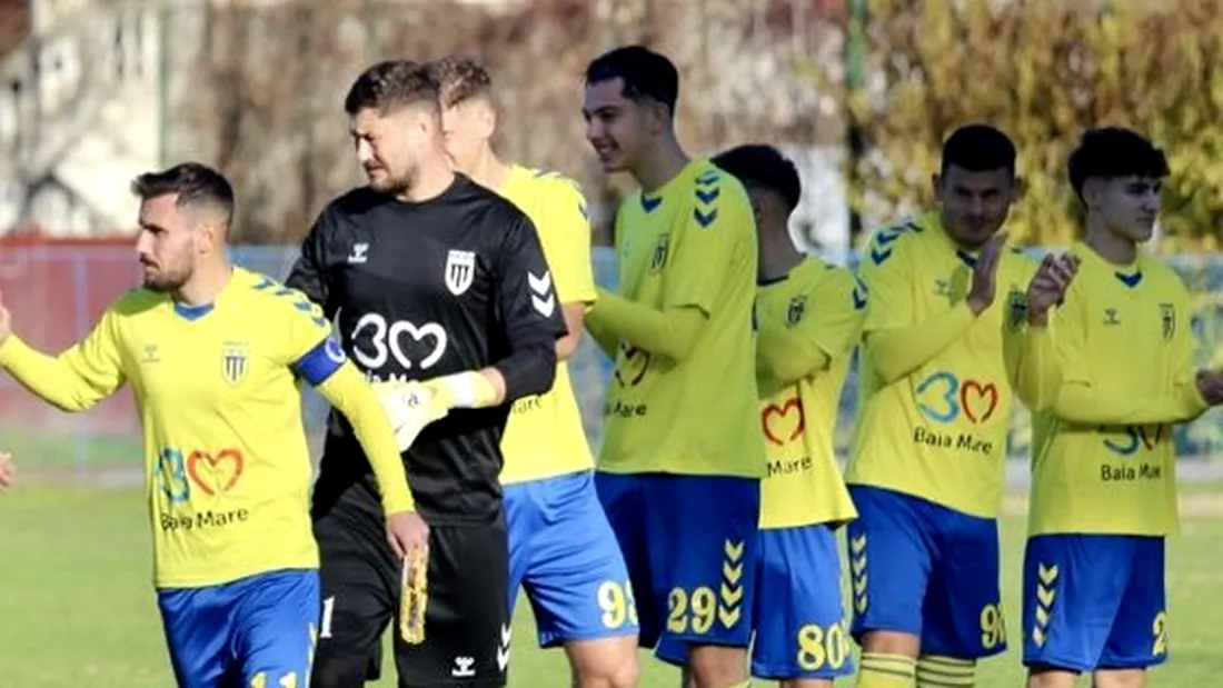 Minaur Baia Mare, cea mai bună echipă din Liga 3 la finalul turului regular! Formația lui Francisc Dican, evoluții de invidiat după 11 etape și un fotbalist cu parcurs excelent: 9 goluri în 8 meciuri